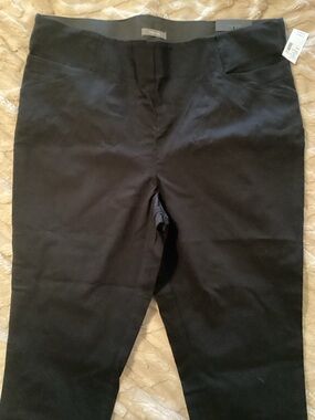 Maurices Black Ankle & Cropped Pants